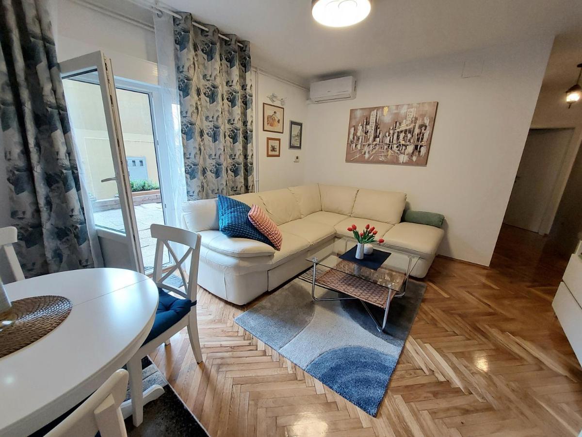 Ozzy Cozy Apartment Zagreb Exterior photo